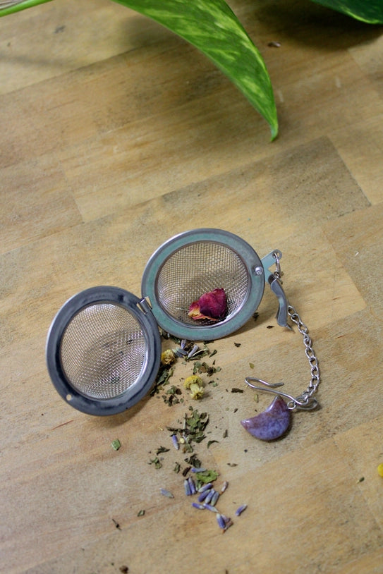 Crystal Moon Tea Ball Infuser – 2"